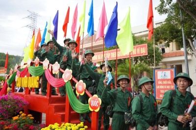 Tuổi trẻ Tuy An xung kích, tình nguyện, sáng tạo tham gia bảo vệ Tổ quốc.