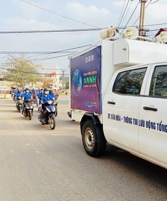 ĐVTN tham gia diễu hành tuyên truyền Giờ Trái đất năm 2025.